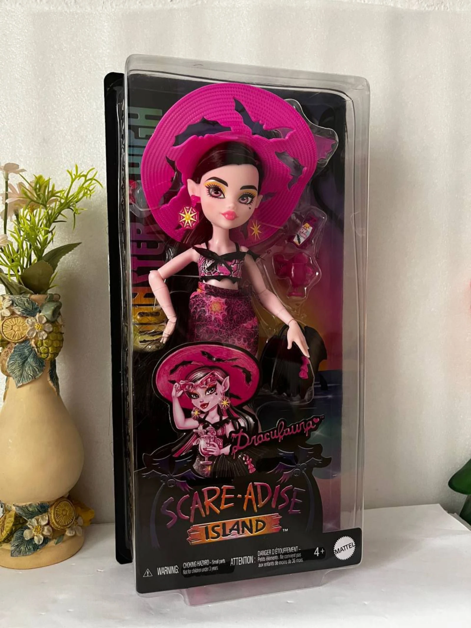Monster High ( Draculaura)